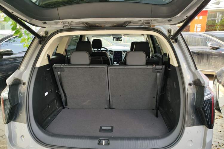 Used Hongqi HS7 PHEV 2024 2.0T PHEV Four-Wheel-Drive Flagship Edition 6 Seats Trunk