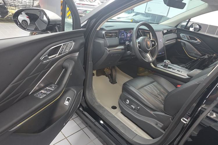 Used Hongqi HS7 PHEV 2024 2.0T PHEV Four-Wheel Drive Flagship Edition 6 Seats Driver Seat