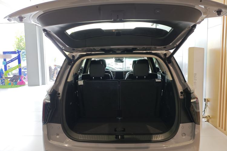 Used Hongqi HS7 PHEV 2024 2.0T PHEV Four-Wheel-Drive Flagship Edition 6 Seats Trunk