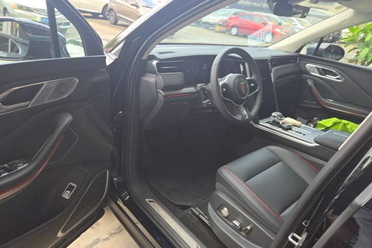 Used Hongqi HS7 PHEV 2025 Model 2.0T PHEV Four-Wheel Drive 2 Million Units Commemorative Edition 6-Seater Driver Seat