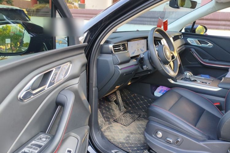 Used Hongqi HS7 PHEV 2025 Model 2.0T PHEV Four-Wheel Drive 2 Millionth Anniversary Edition—7 Seats Driver Seat