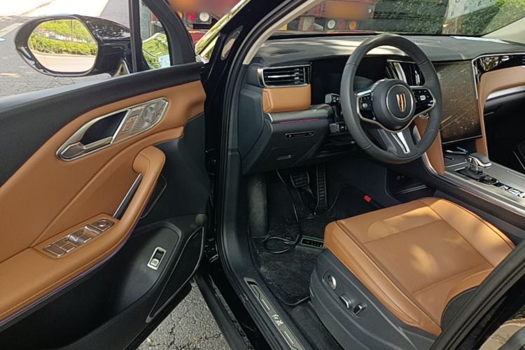 Used Hongqi HS7 PHEV 2025 Model 2.0T PHEV Four-Wheel Drive 2 Million Units Commemorative Edition 6-Seater Driver Seat