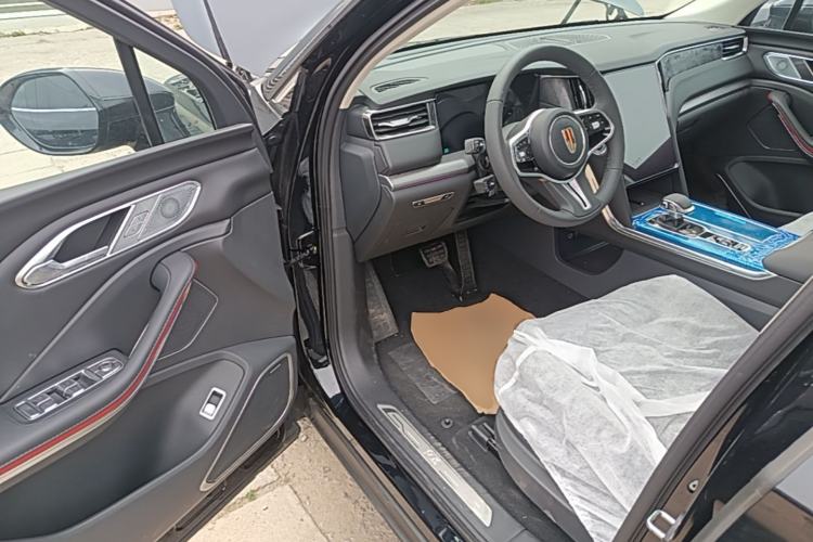 Used Hongqi HS7 PHEV 2025 Model 2.0T PHEV Four-Wheel Drive 2 Million Units Commemorative Edition 6-Seater Driver Seat