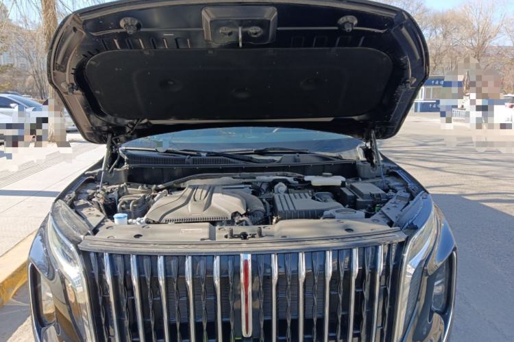 Used Hongqi HS7 PHEV 2025 Model 2.0T PHEV Two-Wheel Drive Qi Xiang Edition 6-Seater Engine Bay