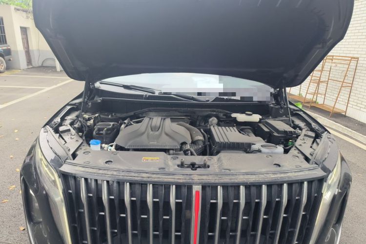 Used Hongqi HS7 PHEV 2025 Model 2.0T PHEV Four-Wheel Drive 2 Million Units Commemorative Edition 6-Seater Engine Bay