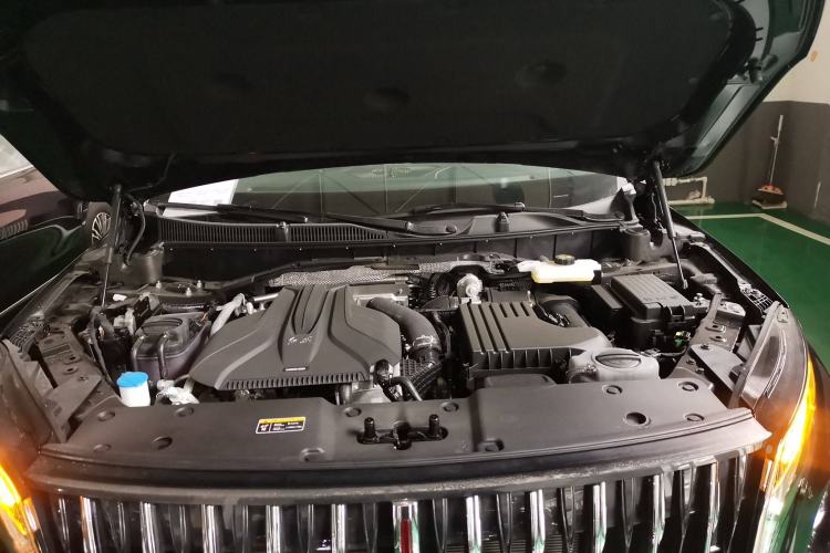 Used Hongqi HS7 PHEV 2025 Model 2.0T PHEV Two-Wheel Drive Qi Xiang Edition 6-Seater Engine Bay