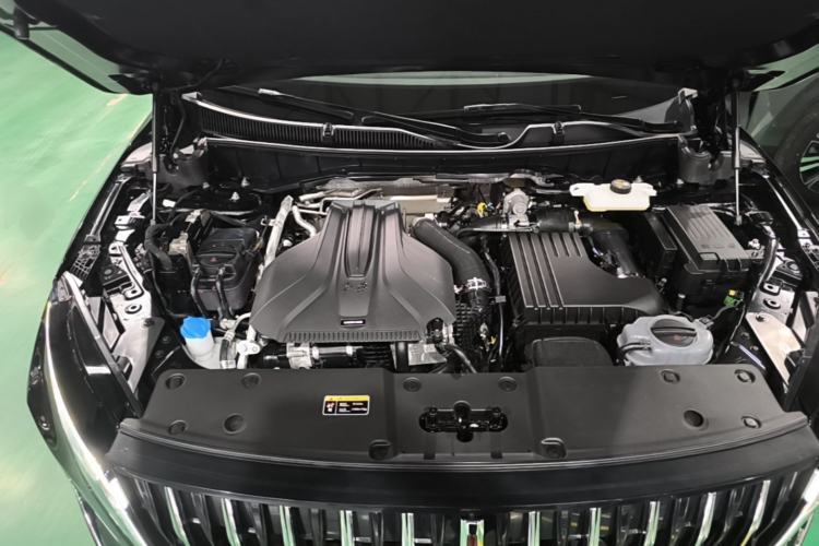 Used Hongqi HS7 PHEV 2025 Model 2.0T PHEV Two-Wheel Drive Qi Xiang Edition 6-Seater Engine Bay
