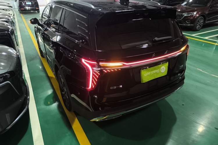 Used Hongqi HS7 PHEV 2025 Model 2.0T PHEV Two-Wheel Drive Qi Xiang Edition 6-Seater Exterior 2