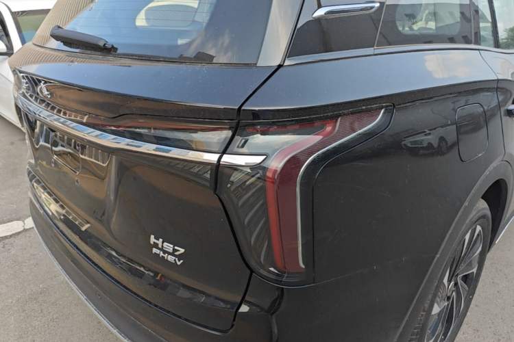 Used Hongqi HS7 PHEV 2025 Model 2.0T PHEV Two-Wheel Drive Qi Xiang Edition 7-Seater Exterior 3