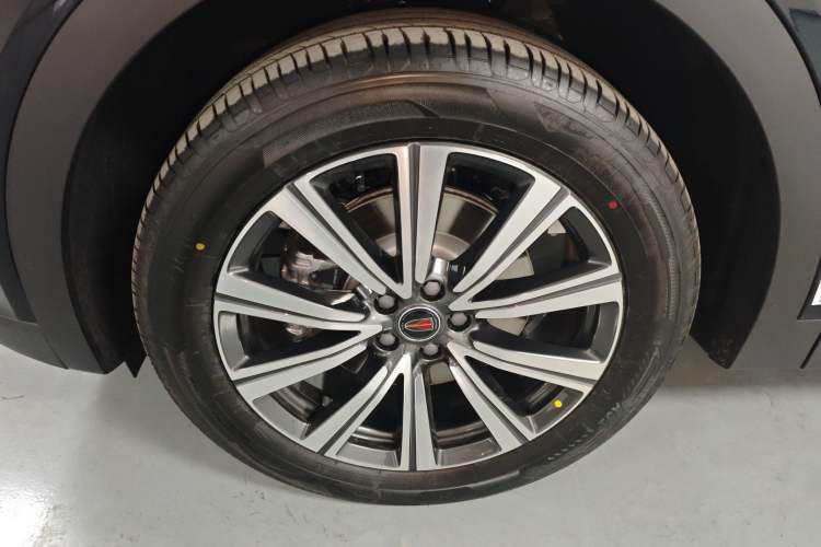 Used Hongqi HS7 PHEV 2025 Model 2.0T PHEV Four-Wheel Drive 2 Million Units Commemorative Edition 6-Seater Exterior 7