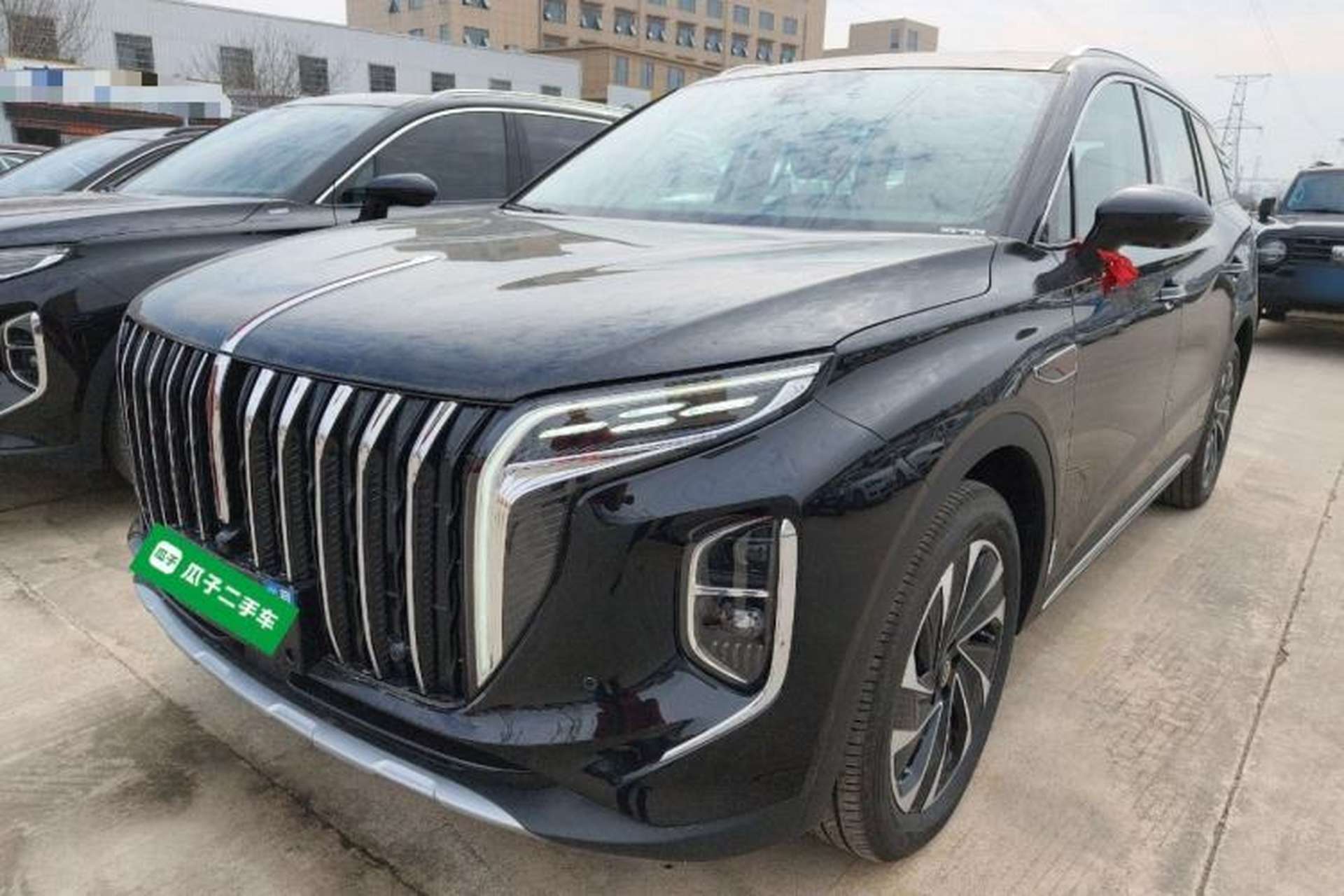 Used Hongqi HS7 PHEV 2025 Model 2.0T PHEV Two-Wheel Drive Qi Xiang Edition 6-Seater Front Left 45 Deg