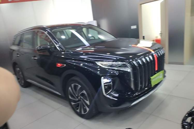 Used Hongqi HS7 PHEV 2025 Model 2.0T PHEV Two-Wheel Drive Qi Xiang Edition 6-Seater Front Right 45 Deg