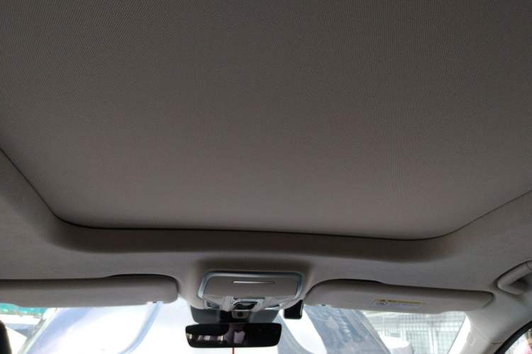 Used Hongqi HS7 PHEV 2025 Model 2.0T PHEV Four-Wheel Drive 2 Million Units Commemorative Edition 6-Seater Headliner