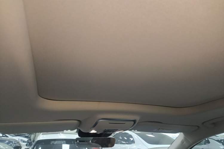 Used Hongqi HS7 PHEV 2025 Model 2.0T PHEV Two-Wheel Drive Qi Xiang Edition 6-Seater Headliner