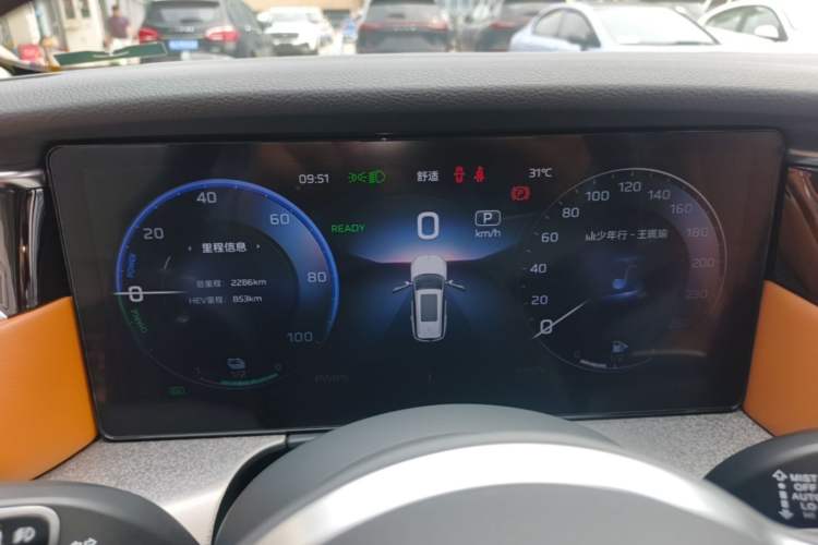 Used Hongqi HS7 PHEV 2025 Model 2.0T PHEV Four-Wheel Drive 2 Million Units Commemorative Edition 6-Seater Instrument Cluster