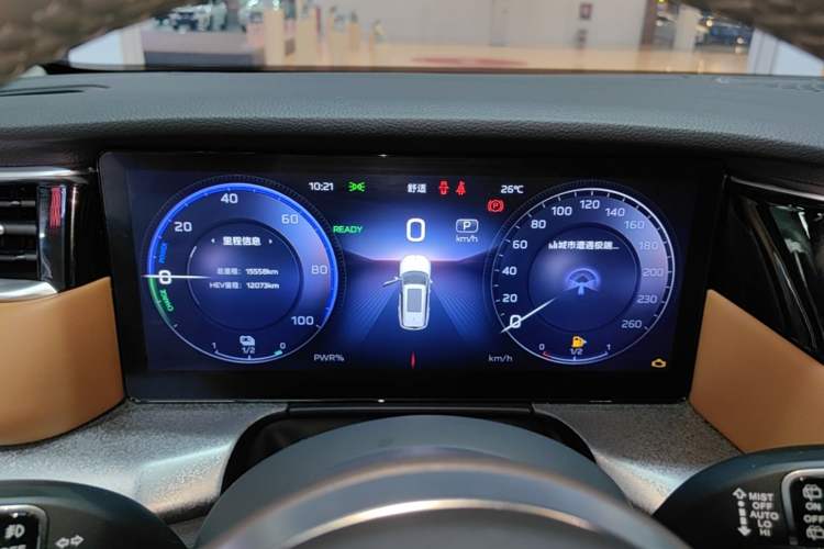 Used Hongqi HS7 PHEV 2025 Model 2.0T PHEV Four-Wheel Drive 2 Million Units Commemorative Edition 6-Seater Instrument Cluster