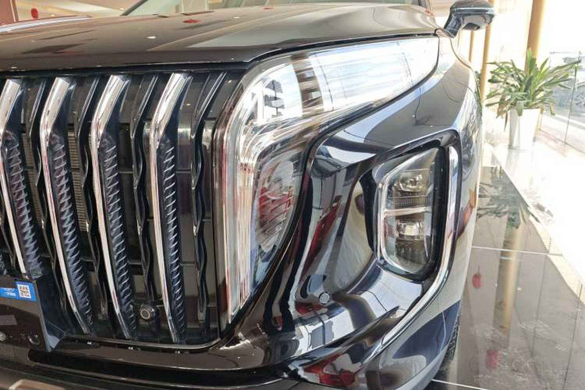 Used Hongqi HS7 PHEV 2025 Model 2.0T PHEV Two-Wheel Drive Qi Xiang Edition 6-Seater Left Front Headlight