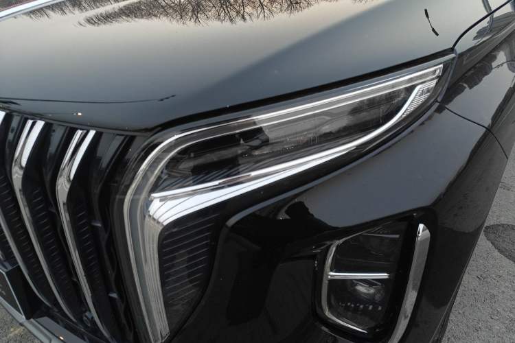 Used Hongqi HS7 PHEV 2025 Model 2.0T PHEV Four-Wheel Drive 2 Million Units Commemorative Edition 6-Seater Left Front Headlight