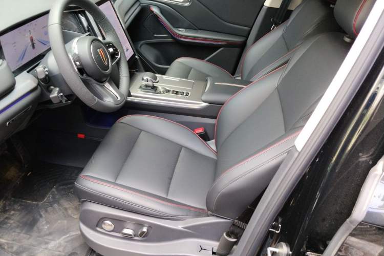Used Hongqi HS7 PHEV 2025 Model 2.0T PHEV Four-Wheel Drive 2 Million Units Commemorative Edition 6-Seater Left Front Seat