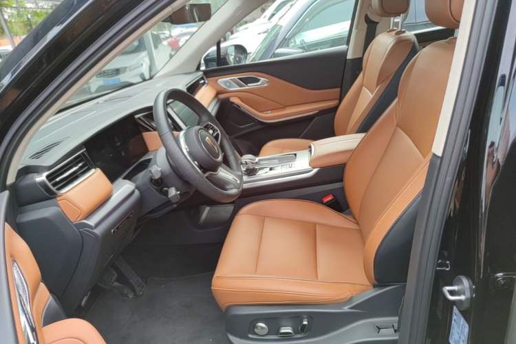Used Hongqi HS7 PHEV 2025 Model 2.0T PHEV Four-Wheel Drive 2 Million Units Commemorative Edition 6-Seater Left Front Seat