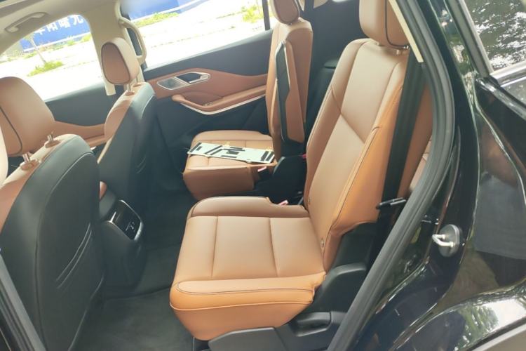 Used Hongqi HS7 PHEV 2025 Model 2.0T PHEV Four-Wheel Drive 2 Million Units Commemorative Edition 6-Seater Left Rear Seat