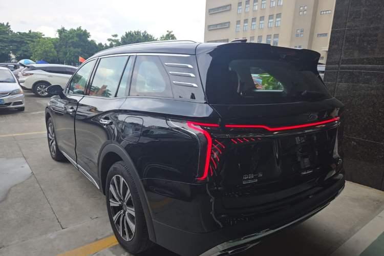 Used Hongqi HS7 PHEV 2025 Model 2.0T PHEV Four-Wheel Drive 2 Million Units Commemorative Edition 6-Seater Rear Left 45 Deg