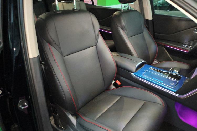 Used Hongqi HS7 PHEV 2025 Model 2.0T PHEV Two-Wheel Drive Qi Xiang Edition 6-Seater Right Front Seat