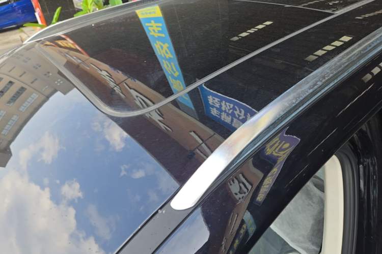 Used Hongqi HS7 PHEV 2025 Model 2.0T PHEV Four-Wheel Drive 2 Million Units Commemorative Edition 6-Seater Roof
