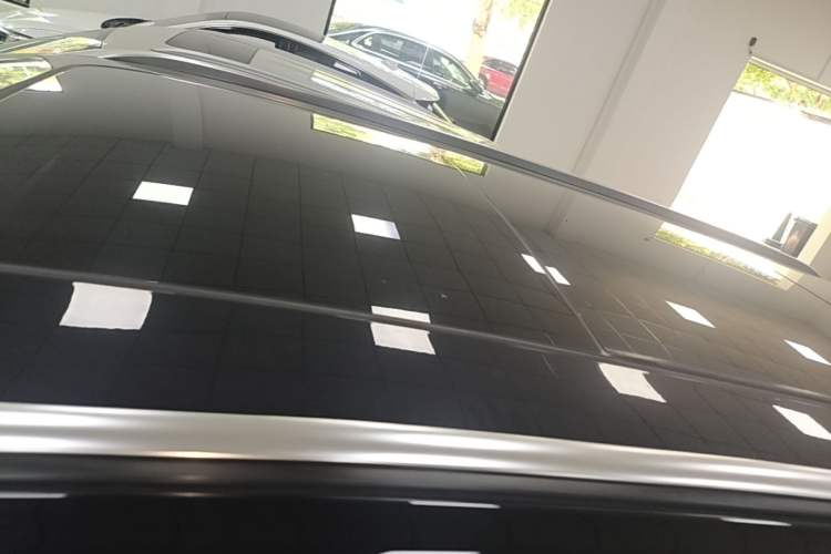 Used Hongqi HS7 PHEV 2025 Model 2.0T PHEV Two-Wheel Drive Qi Xiang Edition 6-Seater Roof