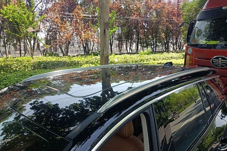 Used Hongqi HS7 PHEV 2025 Model 2.0T PHEV Four-Wheel Drive 2 Million Units Commemorative Edition 6-Seater Roof