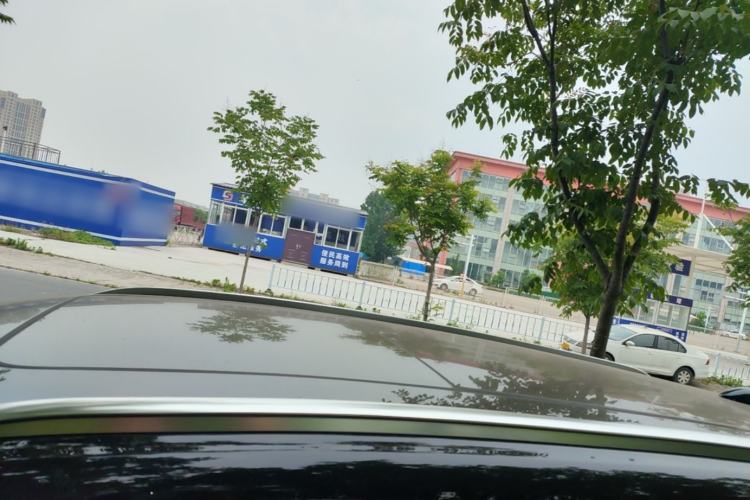 Used Hongqi HS7 PHEV 2025 Model 2.0T PHEV Four-Wheel Drive 2 Million Units Commemorative Edition 6-Seater Roof
