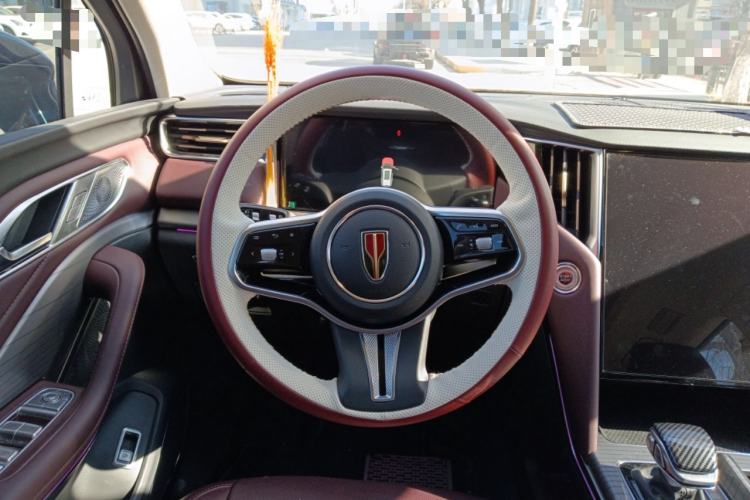 Used Hongqi HS7 PHEV 2025 Model 2.0T PHEV Two-Wheel Drive Qi Xiang Edition 6-Seater Steering Wheel