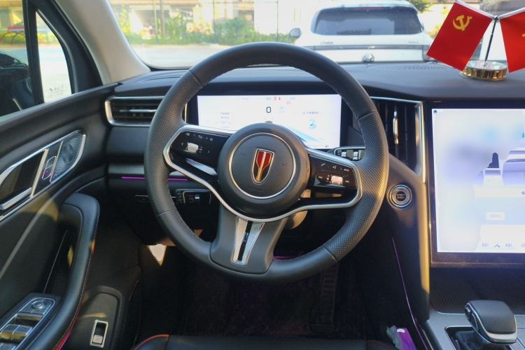 Used Hongqi HS7 PHEV 2025 Model 2.0T PHEV Four-Wheel Drive 2 Millionth Anniversary Edition—7 Seats Steering Wheel