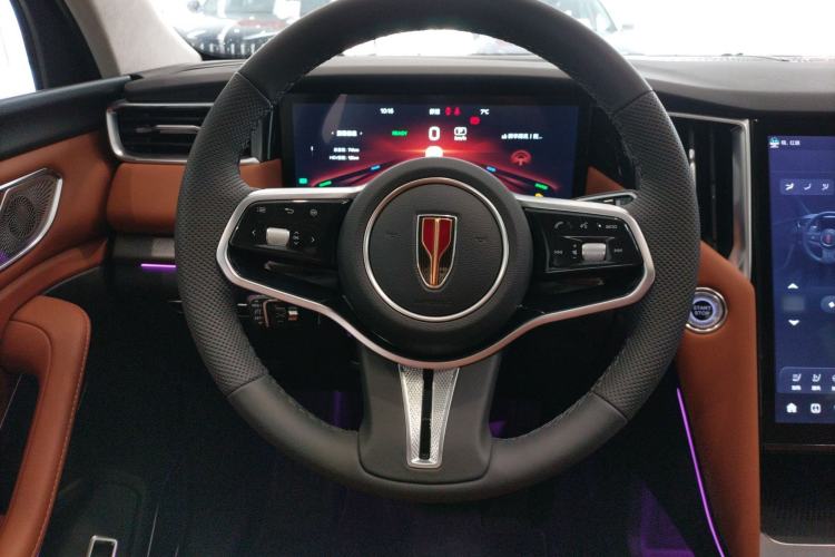 Used Hongqi HS7 PHEV 2025 Model 2.0T PHEV Four-Wheel Drive 2 Million Units Commemorative Edition 6-Seater Steering Wheel
