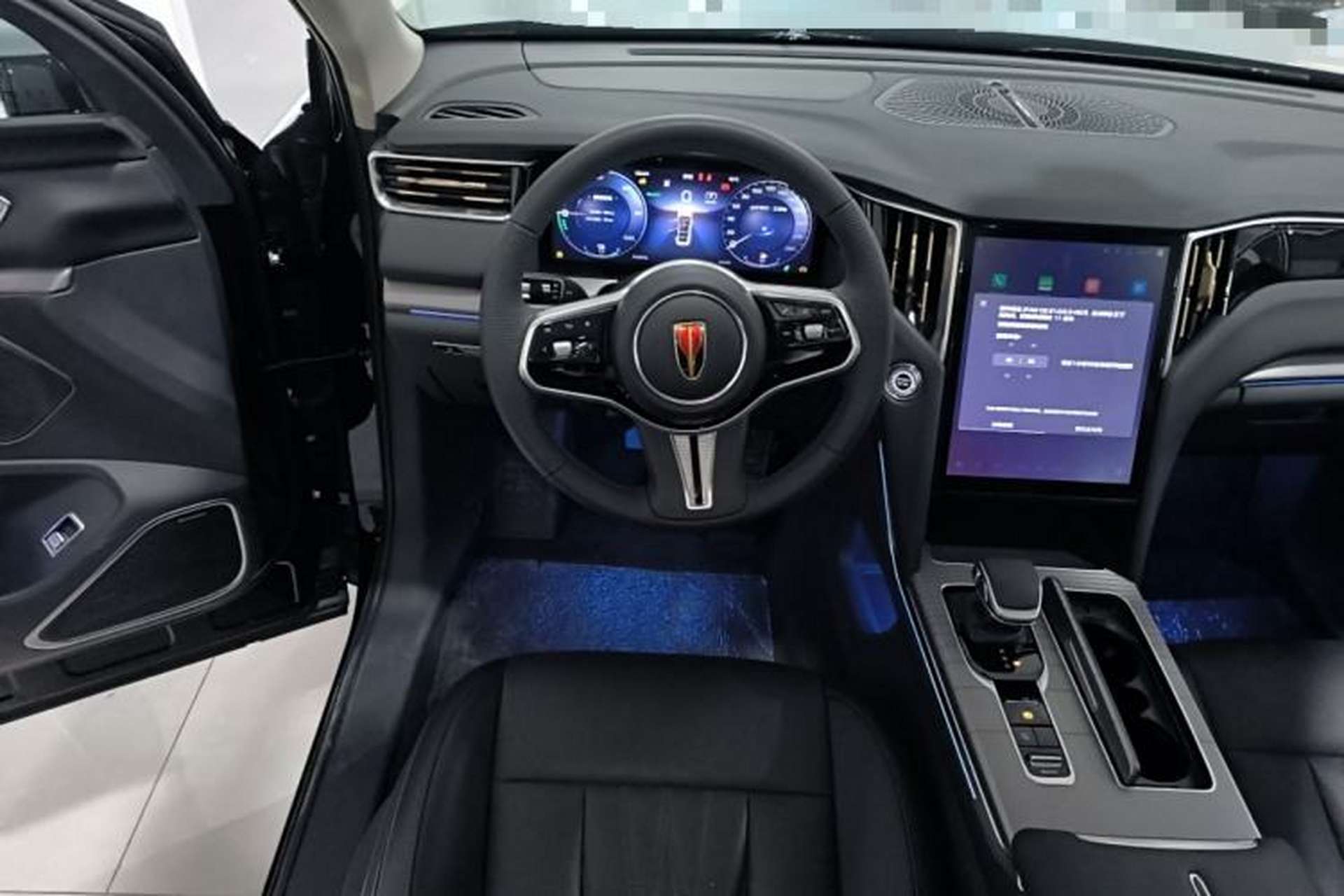 Used Hongqi HS7 PHEV 2025 Model 2.0T PHEV Two-Wheel Drive Qi Xiang Edition 7-Seater Steering Wheel