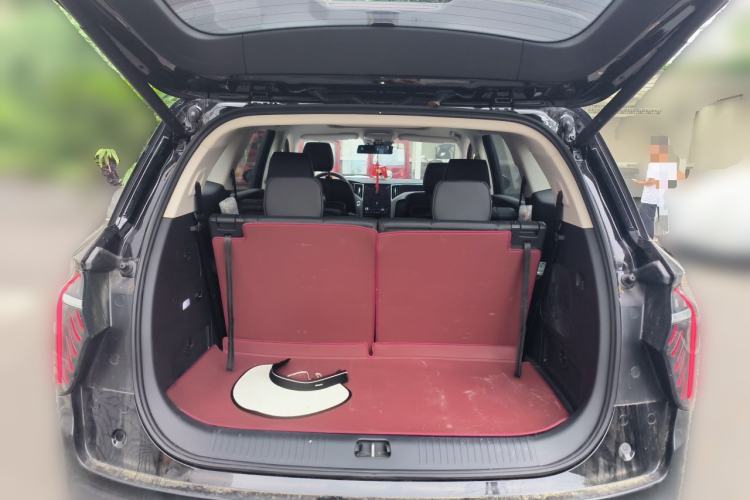 Used Hongqi HS7 PHEV 2025 Model 2.0T PHEV Four-Wheel Drive 2 Million Units Commemorative Edition 6-Seater Trunk