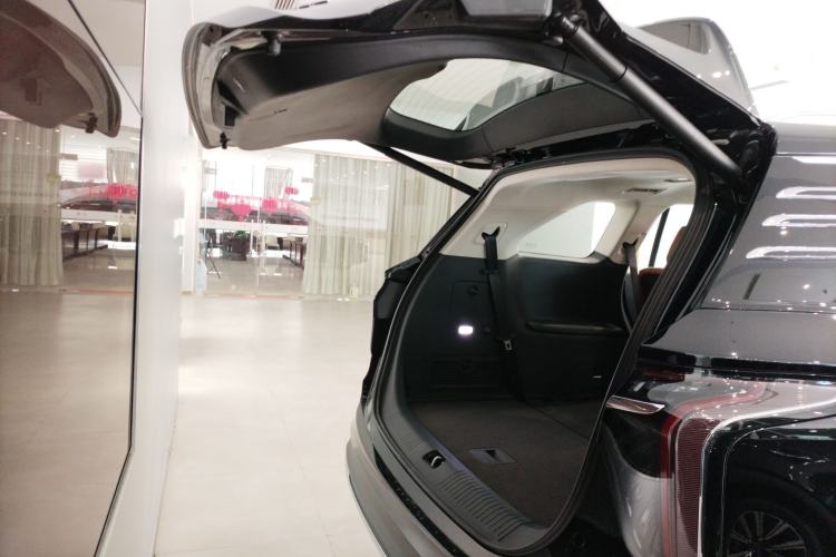 Used Hongqi HS7 PHEV 2025 Model 2.0T PHEV Four-Wheel Drive 2 Million Units Commemorative Edition 6-Seater Trunk