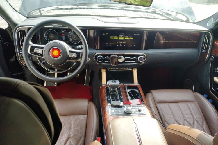 Used Hongqi LS7 2022 4.0T Prestige Flagship Edition 4 Seats Center Console