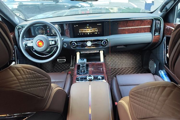 Used Hongqi LS7 2022 4.0T Prestige Flagship Edition 4 Seats Center Console