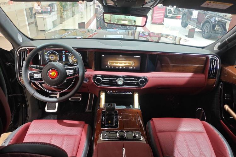 Used Hongqi LS7 2022 4.0T Elegant Flagship Edition 6 Seats Center Console