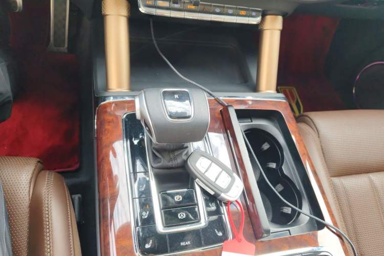 Used Hongqi LS7 2022 4.0T Prestige Flagship Edition 4 Seats Gear Lever