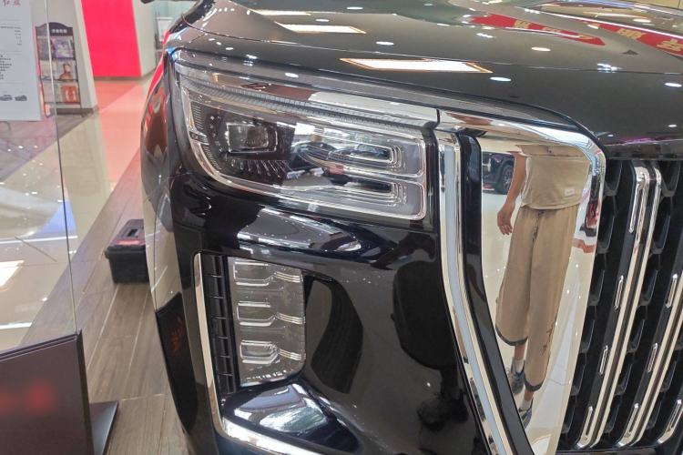 Used Hongqi LS7 2022 4.0T Elegant Flagship Edition 6 Seats Right Front Headlight