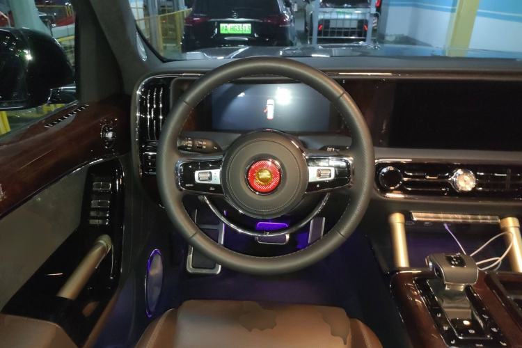 Used Hongqi LS7 2022 4.0T Prestige Flagship Edition 4 Seats Steering Wheel