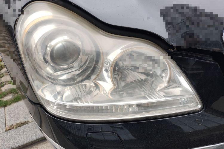 Used Hongqi Shengshi 2009 3.0L Luxury Model Right Front Headlight