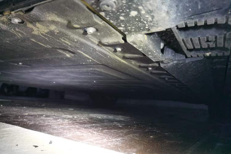 Used Hongqi Tiangong 05 2025 750 Smart Selection Chassis Front Left