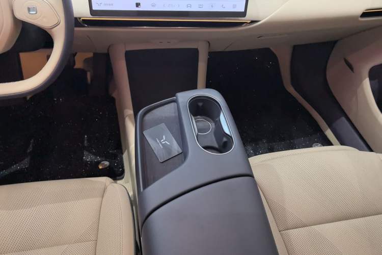 Used Hongqi Tiangong 05 2025 550 Smart Selection Gear Lever