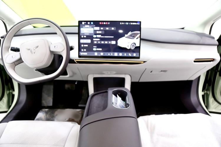 Used Hongqi Tiangong 05 2025 550 Smart Selection Interior 2