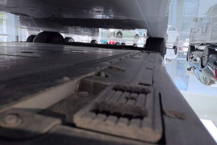 Used Hongqi Tiangong 05 2025 550 Smart Selection Left Side Sill
