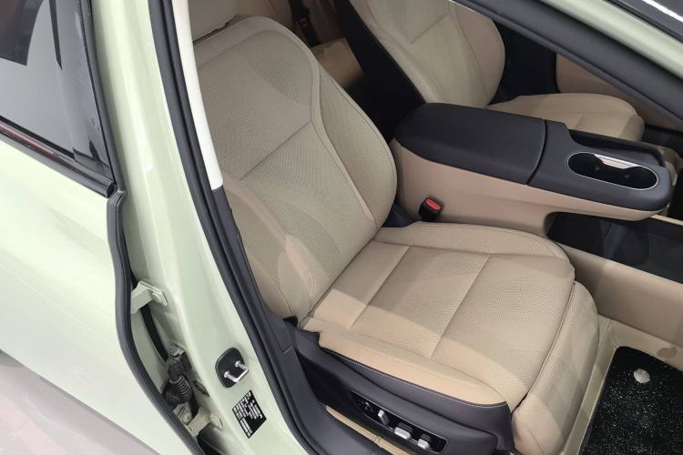 Used Hongqi Tiangong 05 2025 550 Smart Selection Right Front Seat