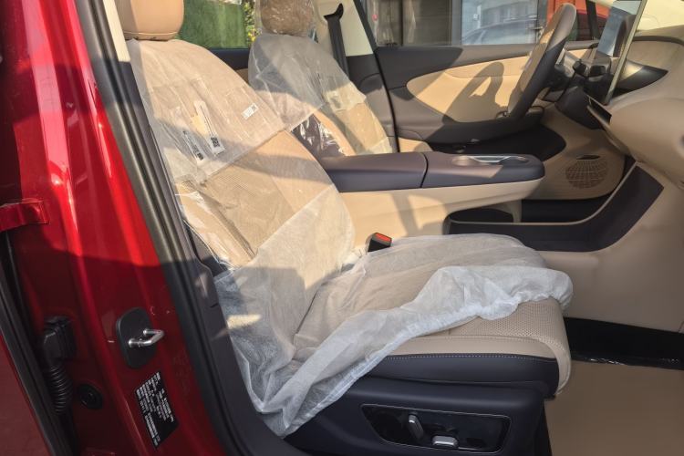 Used Hongqi Tiangong 05 2025 550 Smart Selection Interior 8
